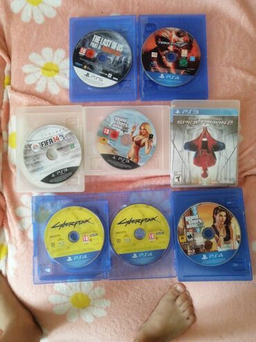PS2 & PS1 (Sony PlayStation 2 & 1): Salam. Məndə PS 4 VƏ PS 3 diskləri var hamısını 50 manata verirəm PS 4