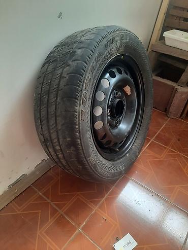 35000: 4шт титан диск менен зимние шины отл.сост.35000 сом. 175/65R14 — 5