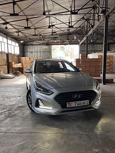 Hyundai Sonata: 2019 г., 2 л, Автомат, Газ, Седан