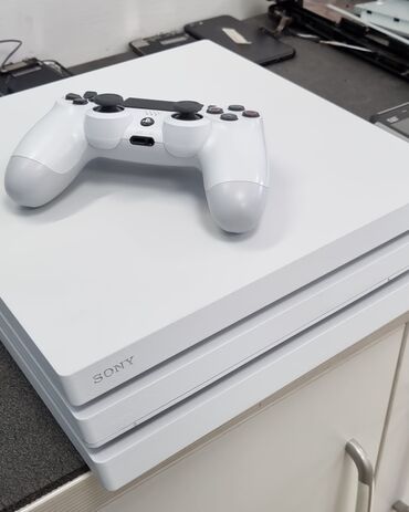 ps4 horizon: Ps4 Pro White USA Amerika buraxılışıdır 2 pultu verilir Hen deyil