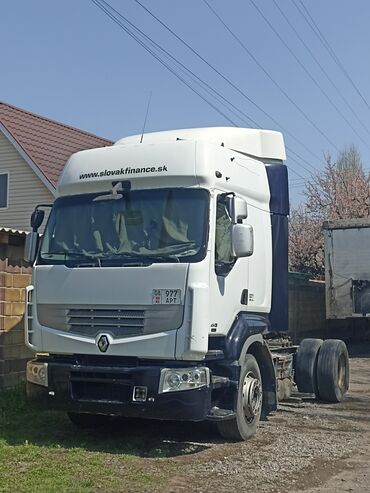 трактор беларус 82 1 цена бишкек новый: Сүйрөгүч, Renault, 2010 г.