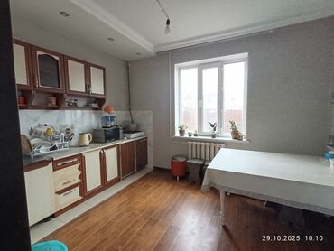 Продажа домов: Дом, 2015 м², 6 комнат, Риэлтор, Косметический ремонт — 2