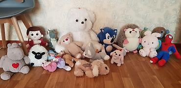 Игрушки: Продаю детские мягкие игрушки разныесмешные в хорошем состоянии. не — 1