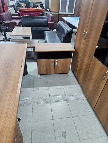 Ofis dəst mebeli: Mudur Desti sekilde gorunduyu kimidir hec bir prablemi yoxdur yeniden -da lalafo.az — 3 Ofis dəst mebeli: Mudur Desti sekilde gorunduyu kimidir hec bir prablemi yoxdur yeniden — 3