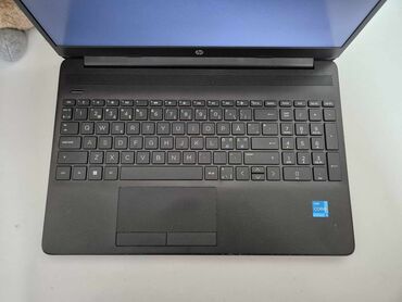 hp lt4120 laptop: Intel Core i3, 8 GB OZU