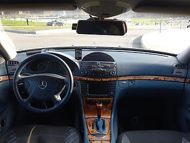 c55 amg: Mercedes-Benz E 320: 3.2 l | 2003 il Sedan — 5