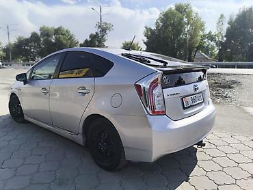 Унаа сатуу: Toyota Prius: 2013 г., 1.8 л, Автомат, Гибрид, Хетчбек — 4