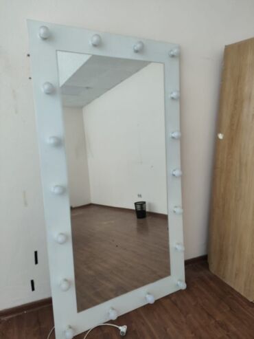 зеркало стоячий: Зеркало в полный рост с подсветкой в стиле гримерного - Формат lalafo.kg да зеркало стоячий: Зеркало в полный рост с подсветкой в стиле гримерного - Формат