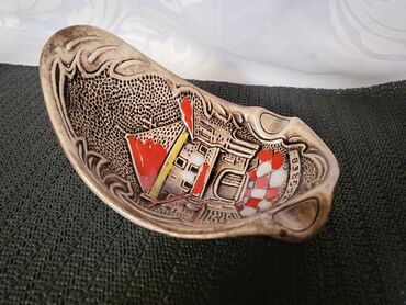 Ostali kućni dekor: Pepeljara, bоја - Šareno, Novo na lalafo.rs — 1 Ostali kućni dekor: Pepeljara, bоја - Šareno, Novo — 1