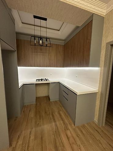 azinko: 3 otaqlı, Yeni tikili, m. Elmlər Akademiyası, 85 kv. m — 2