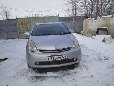 Toyota: Toyota Prius: 2011 г., 1.8 л, Автомат, Гибрид, Хэтчбэк