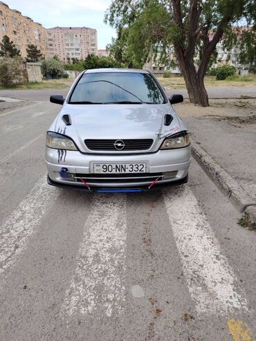 masin lada: Opel Astra: 1.6 l | 2000 il | 44438 km Hetçbek