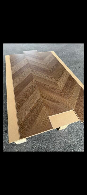 parket metlax: Parket, Zəmanətsiz, Kredit yoxdur