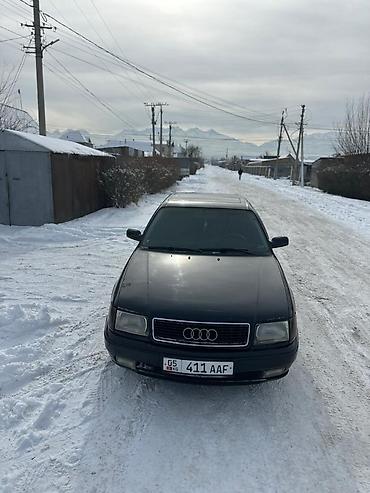 Другие детали салона: Audi — салон и передняя панель. - Руль с фирменной эмблемой — 8