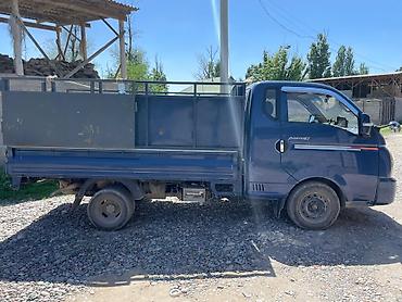 Легкий грузовой транспорт: Легкий грузовик, Hyundai — 1