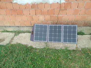 Oprema za kampovanje: Prodajem Prenosivi solarni sistem Panel ploĉa ko što vidite na na lalafo.rs — 1 Oprema za kampovanje: Prodajem Prenosivi solarni sistem Panel ploĉa ko što vidite na — 1