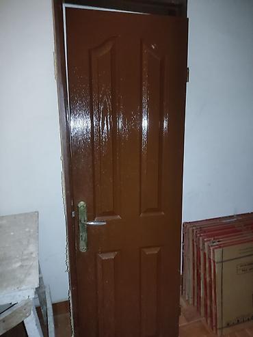 pencere qapi: Salam 2 dene qapidir ayri ayri otaqlar üçün olculeri 60/200 və 70/200 — 2