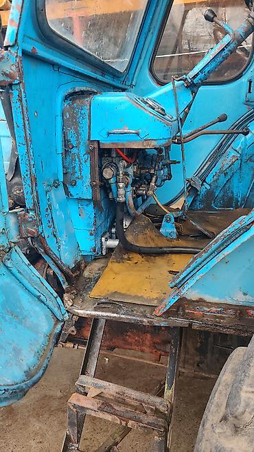 Тракторы МТЗ (Беларус): Трактор колесный (ориентировочно семейство МТЗ/ЮМЗ, класс 1,4), с — 4