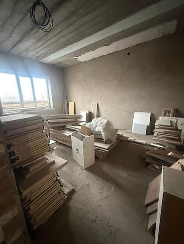 Продажа коттеджей и домов: 🧱 Продается 3-этажный дом ПСО 🔥🔥🔥 💫 Район : Ак -Ордо -1 🛏️ Комнат  — 9