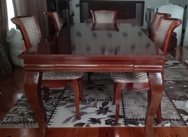 Мебель: Для гостиной, Б/у, Нераскладной, Прямоугольный стол, 5 стульев