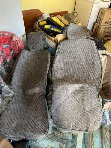 купить чехол для машины: Чехлы Тканевые, С подушкой, цвет - Серый, Universal Seat cover, Б/у, Самовывоз