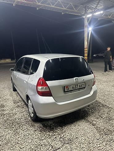 g comp: Honda Fit: 2002 г., 1.3 л, Автомат, Бензин, Хэтчбэк — 5