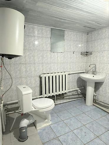 Продажа коттеджей и домов: Кирпичный дом в Новопокровке. - Планировка: 5 комнат, общая площадь — 10