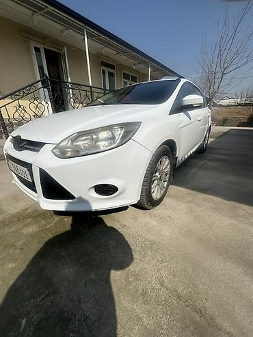 Ford: Ford Focus: 2013 г., 1.6 л, Робот, Бензин, Универсал — 4