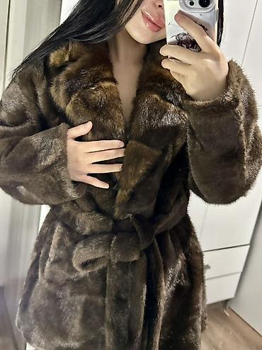 Шубы: Шуба, Короткая модель, С капюшоном, S, M, L — 4