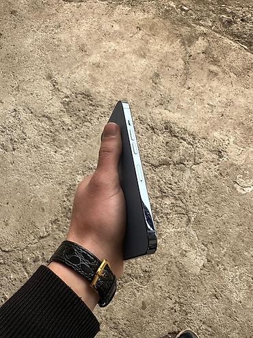 Apple iPhone: IPhone 13 Pro, Mavi, Qırıq — 12