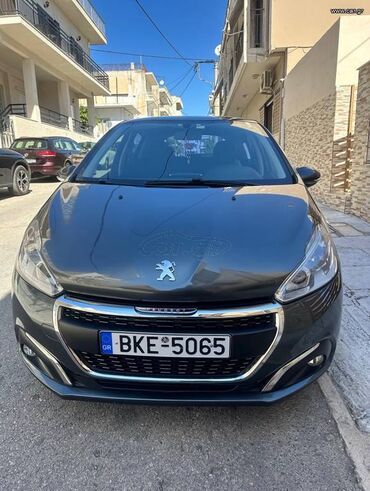 Peugeot: Peugeot 208: 1.6 l. | 2017 έ. 154000 km. Χάτσμπακ — 3