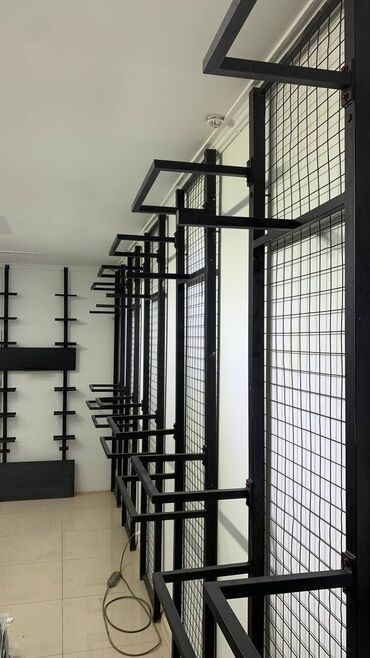 Кронштейны, стойки: Вешалки для магазина одежды Полки для магазина обуви Кронштейн Стеллаж — 7