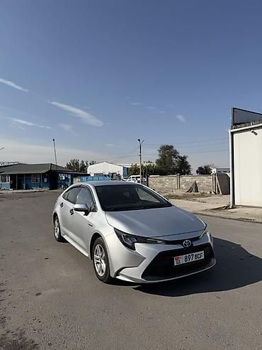 Унаа сатуу: Toyota Corolla: 2020 г., 1.8 л, Автомат, Гибрид, Седан — 2