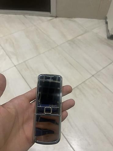Nokia rəng - Gümüşü, Düyməli