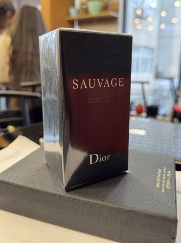 krick eau de parfum: Dior | sauvage - eau de toilette 100ml. Yeni işlədilməyib, qutusu belə