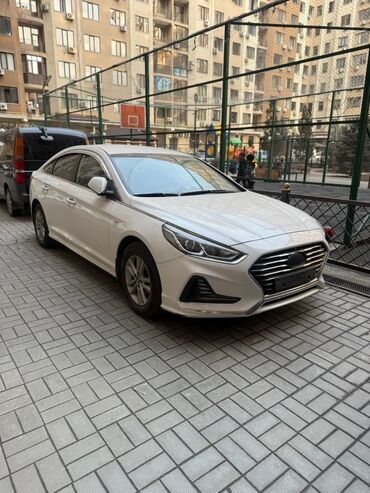 Hyundai: Hyundai Sonata: 2018 г., 2 л, Автомат, Газ, Седан