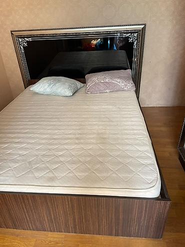 Taxt 120azn. Matras var. Olcu 1.80×2.20 . Unvan Hovsan. *N17 lalafo.az -da Taxt 120azn. Matras var. Olcu 1.80×2.20 . Unvan Hovsan. *N17
