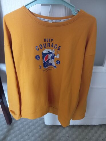 Свитеры: Женский свитер L (EU 40), цвет - Оранжевый
