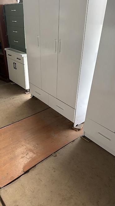 Шифоньеры, шкафы для одежды: Шифоньер, шкаф для одежды, Прямой, ЛДСП — 17