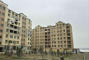 mansard ev satilir: Masazır, 2 otaqlı, Yeni tikili, m. Avtovağzal, 70 kv. m — 3