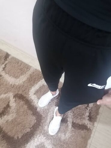 Donji deo: Nike, S (EU 36), Jednobojni, bоја - Crna — 1