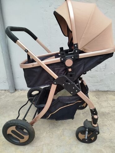 Modullu arabalar: Uşaq arabası – yüngül və rahat gəzintilər üçün 1ay istiafede olunub