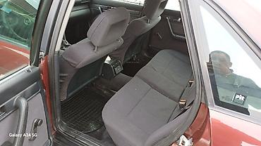 консоль 124: Audi 100: 1991 г., 2.3 л, Механика, Седан — 3