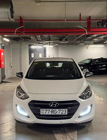 i30: Hyundai i30: 1.4 l | 2015 il Hetçbek — 8
