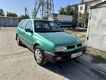 Volkswagen: Volkswagen Golf: 1993 г., 2 л, Механика, Бензин, Хэтчбэк