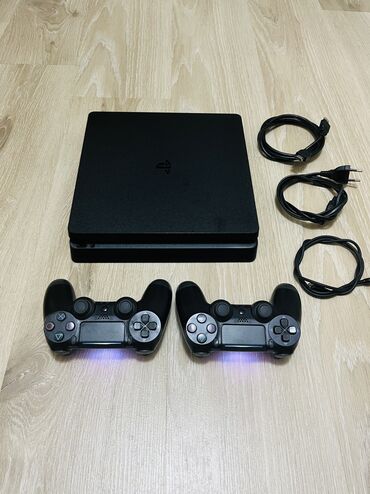 plesteyşın konsolu: Playstation 4 Slim model 1 Tb yaddaş ideal vəziyyətdə yaddaşında 13