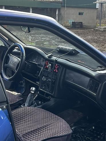 Audi: Audi 80: 1988 г., 1.8 л, Механика, Бензин, Седан — 7