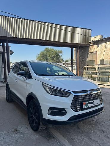 BYD Yuan Pro: 2020 г., 2 л, Автомат, Электромобиль, Кроссовер at lalafo.kg BYD Yuan Pro: 2020 г., 2 л, Автомат, Электромобиль, Кроссовер