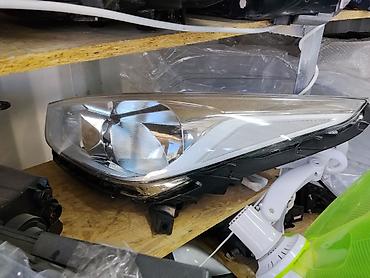 bi led: Левая передняя фара для автомобиля Peugeot 308 (T9, рестайлинг). - — 1