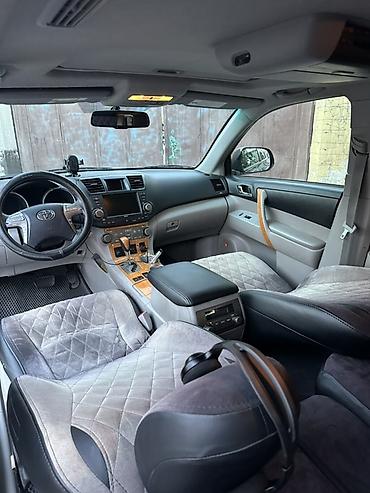тайота крассовер: Toyota Highlander: 2008 г., Кроссовер — 4